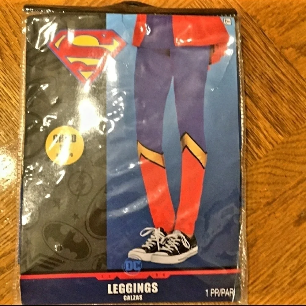 DC nwt supergirl